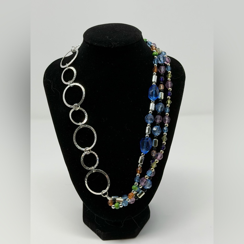Multi-Color Beaded Silver-Link Fashion Necklace